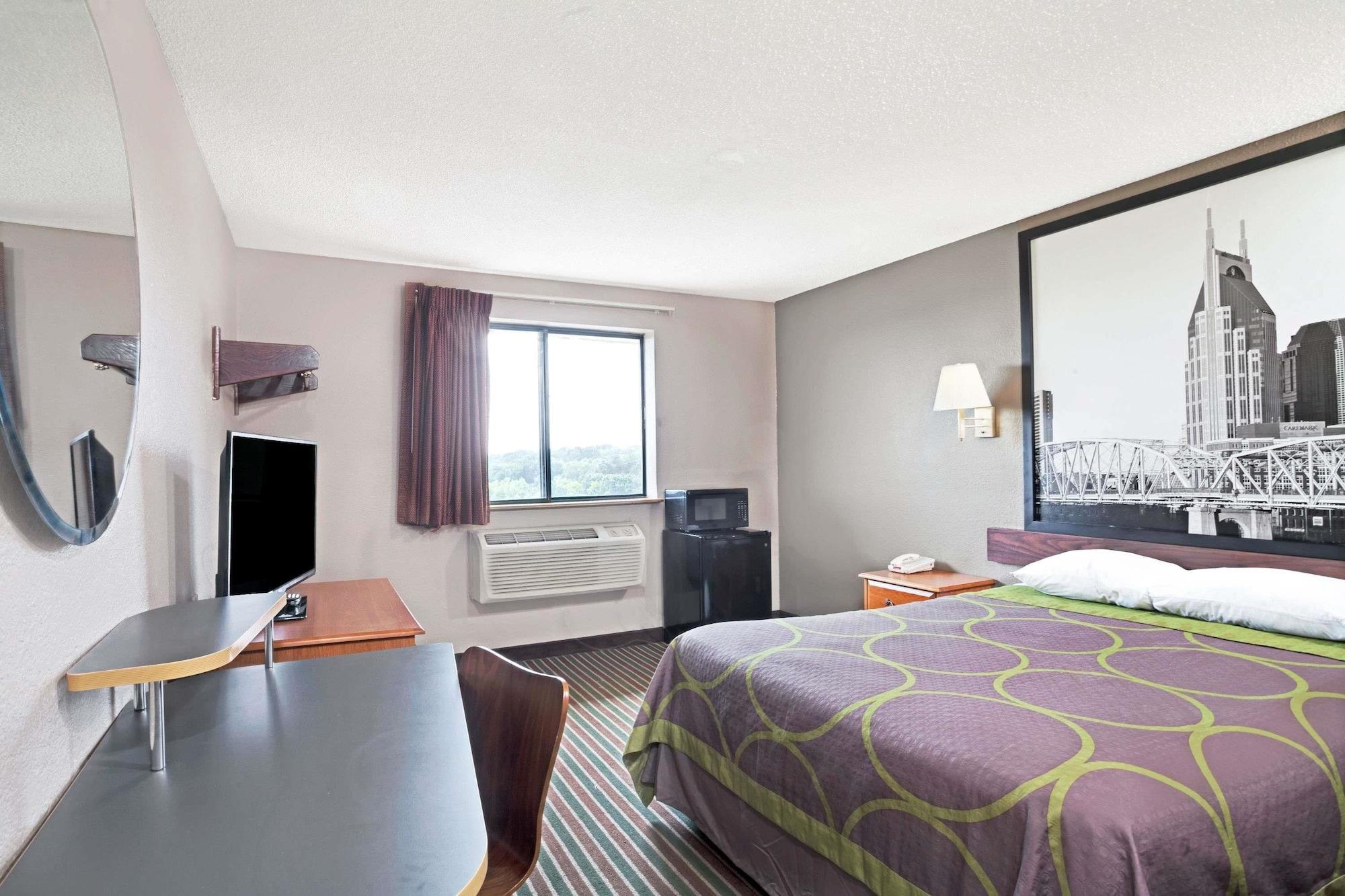 Super 8 By Wyndham Nashville/ Dntn/ Opryland Area Buitenkant foto